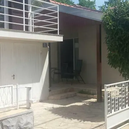 Stipina Zadar County * Kruševo